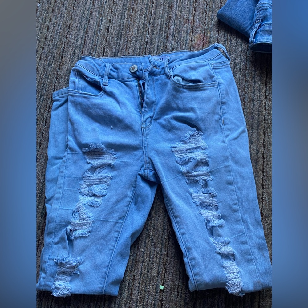 Ripped Jeans